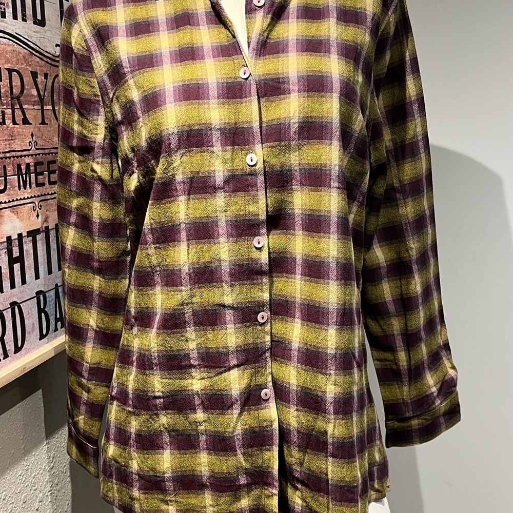 Paparazzi Plaid and Embroidered Velvet Blouse - Picture 13 of 14